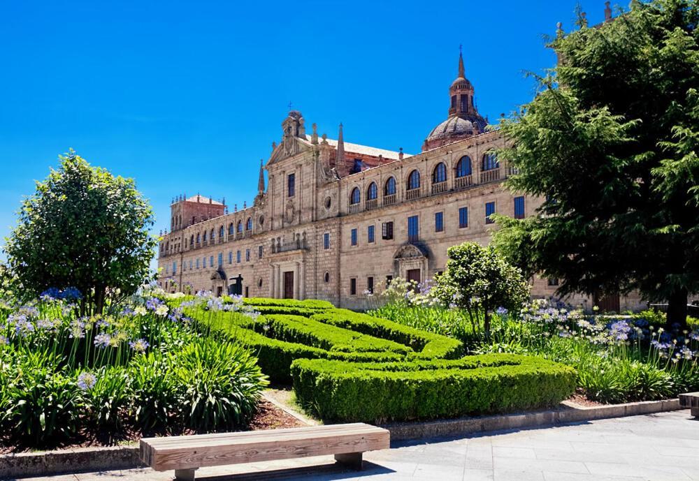 Villa Casa Casares Monforte De Lemos Exterior foto